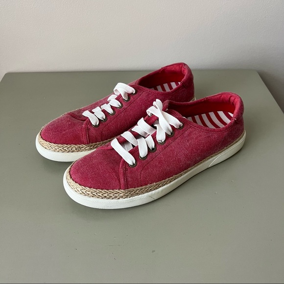 Vionic Hattie Red Sneakers size 7 - Picture 8 of 8